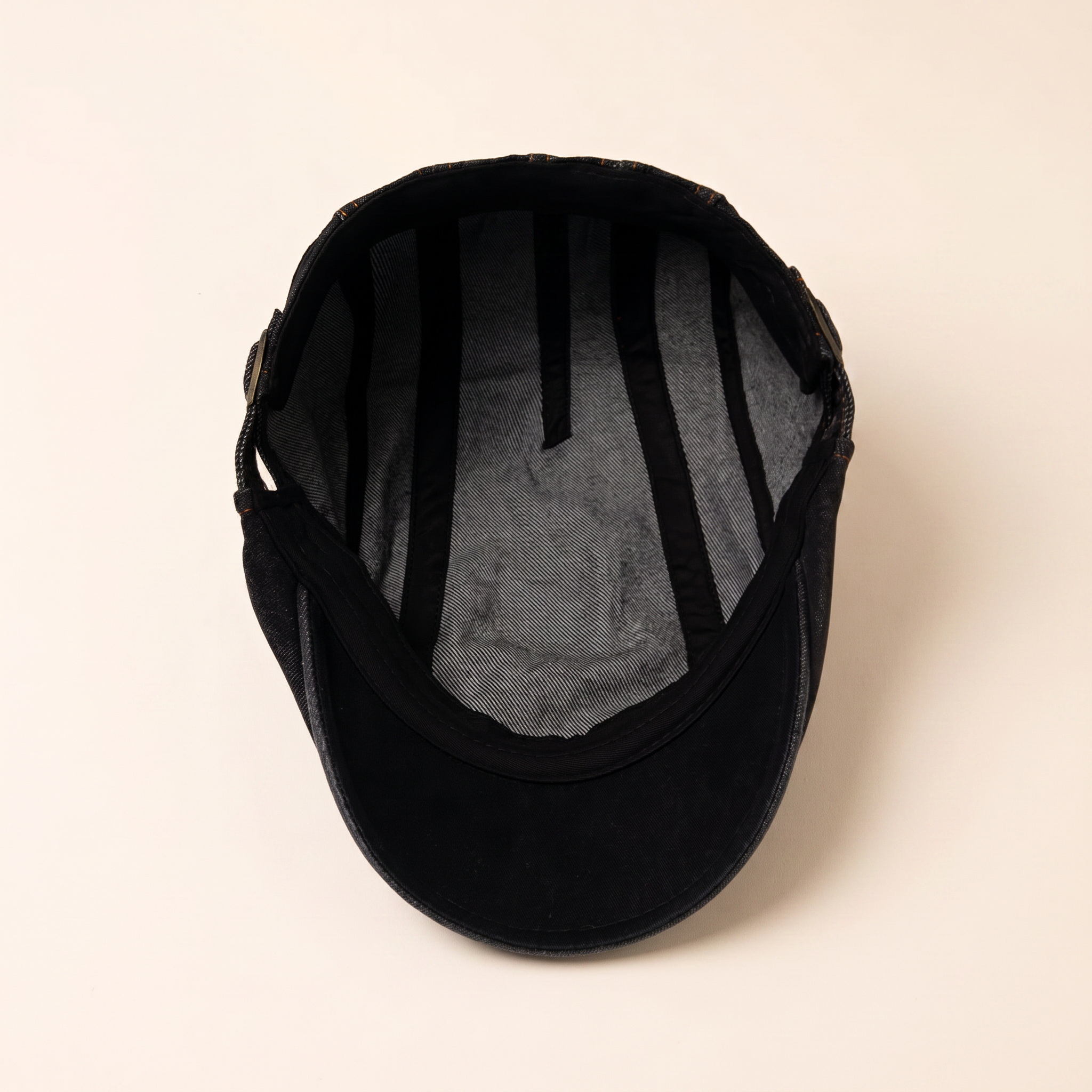 Casquette en denim surpiqué — ALBERT
