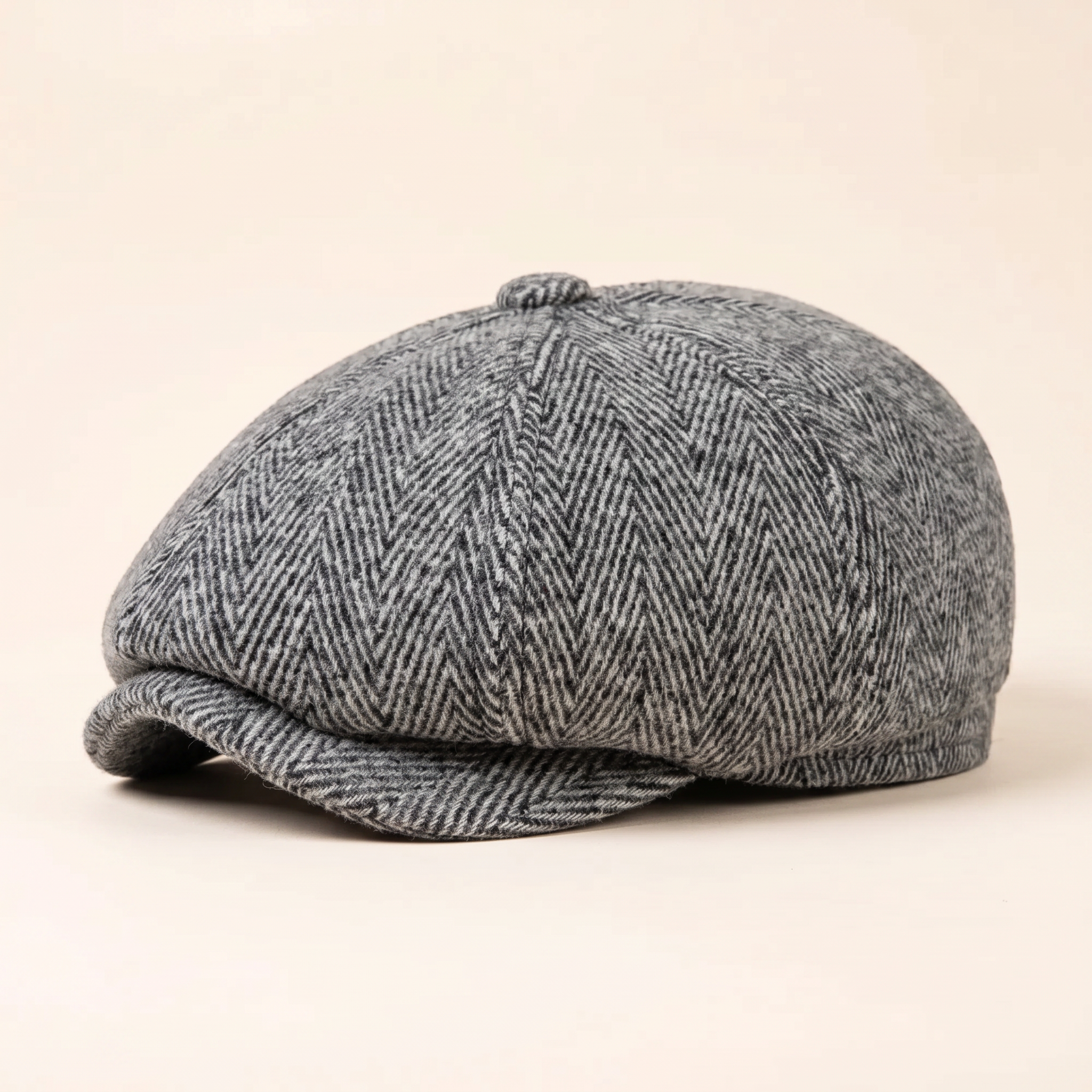Casquette à chevrons et rabats — BULLES
