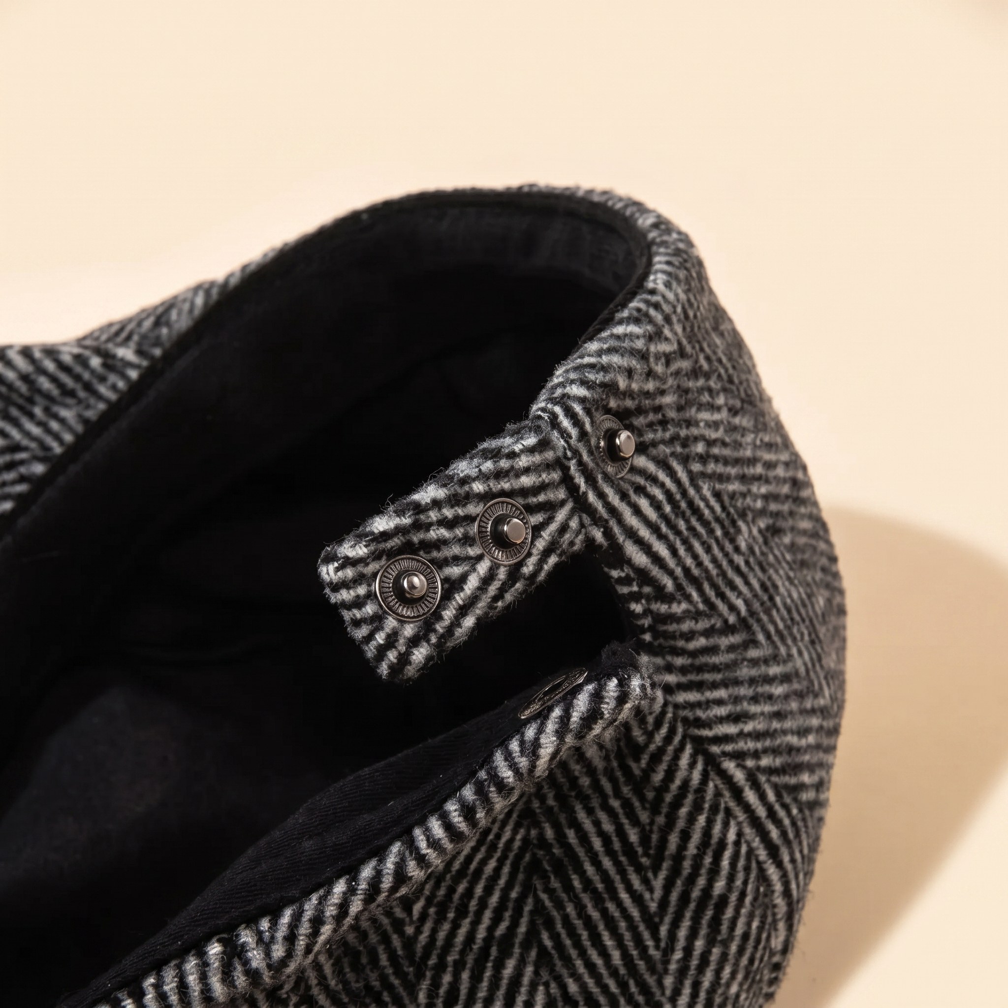 Casquette en laine à chevrons — MARCHIENNES
